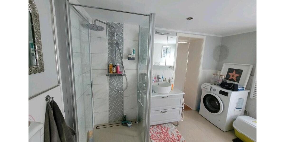 Erdgeschoßwohnung Gummersbach Berstig Süd - 3 Zimmer, 69 m&sup2;, 155.000&euro; | Angebot:25953588