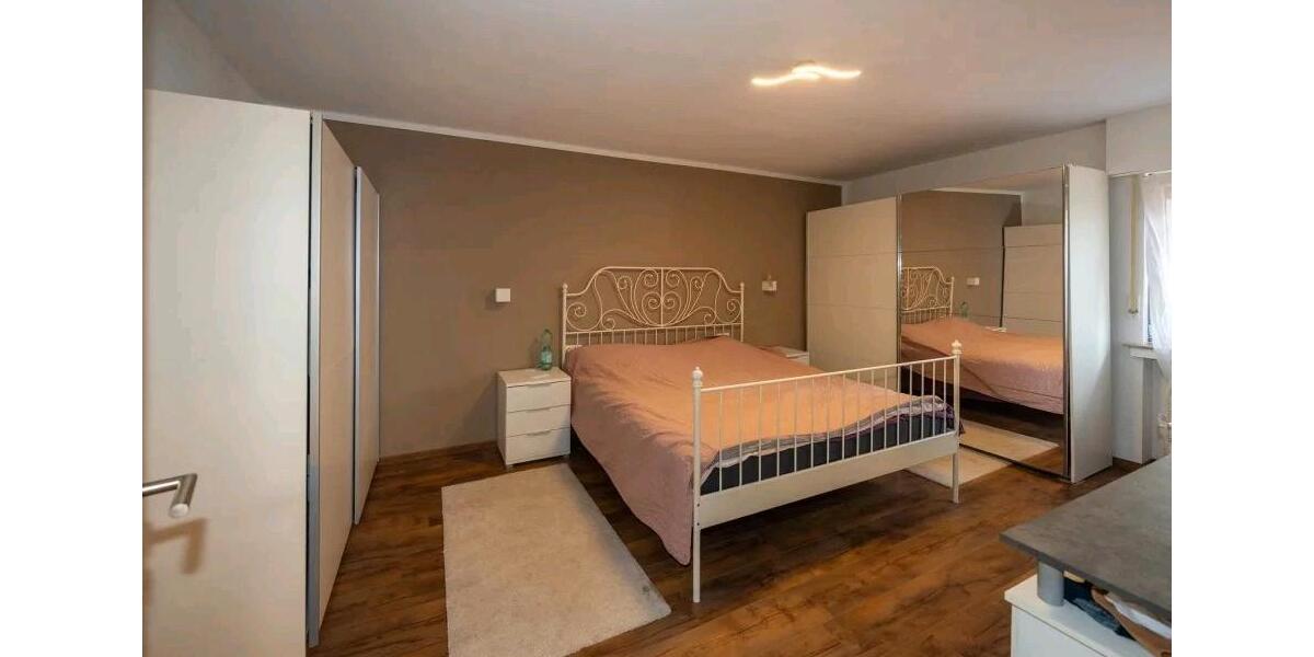 Einfamilienhaus Lüdenscheid Brügge - 10 Zimmer, 320 m&sup2;, 300.000&euro; | Angebot:26068403