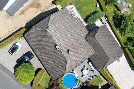 Haus Windeck (Sieg) - 8 Zimmer, 260 m&sup2;, 565.000&euro; | Angebot:26032748