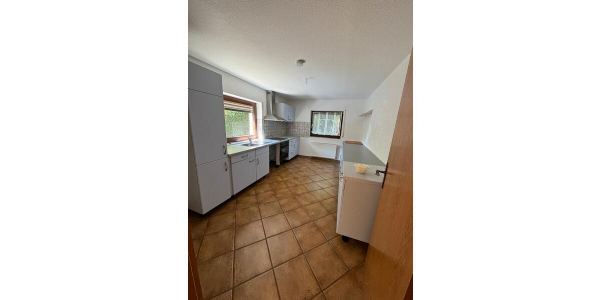 Etagenwohnung Ruppichteroth - 3 Zimmer, 110 m&sup2;, 990&euro; | Angebot:27532798