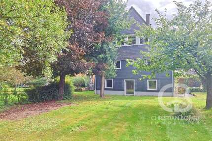 Haus Wiehl-Weiershagen Weiershagen - 12 Zimmer, 328 m&sup2;, 289.000&euro; | Angebot:25719147