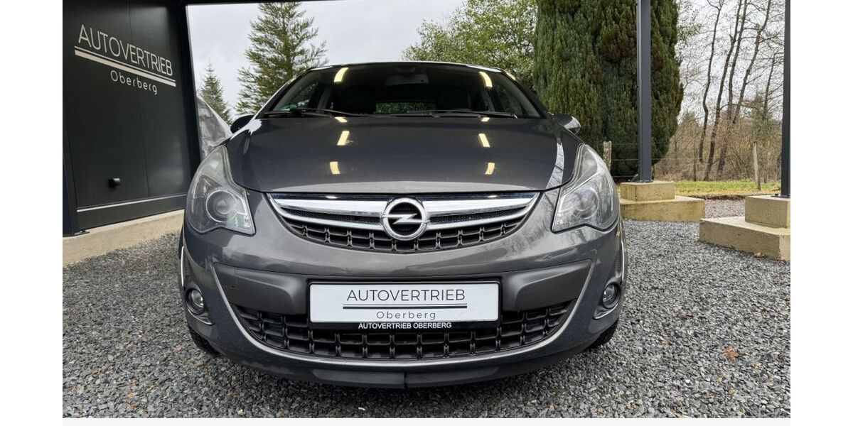 Opel Corsa 153.000 km 5.990 &euro; Waldbröl 51545