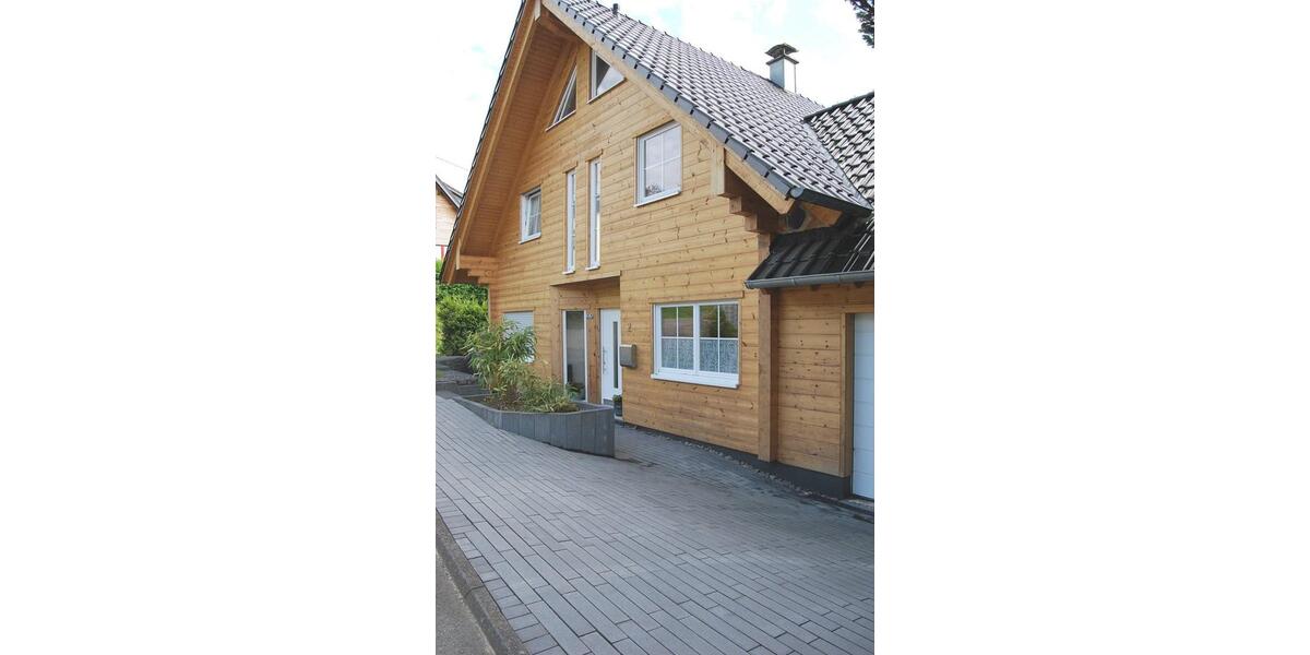 Einfamilienhaus Waldbröl - 5 Zimmer, 196 m&sup2;, 495.000&euro; | Angebot:27021135