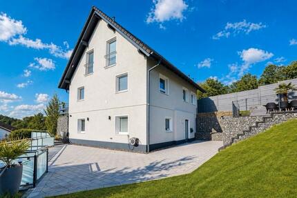 Haus Overath - 6 Zimmer, 160 m&sup2;, 595.000&euro; | Angebot:27163804