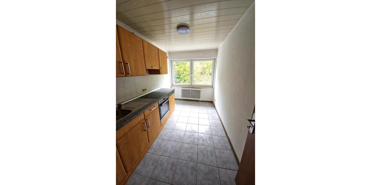 Etagenwohnung Reichshof - 3 Zimmer, 84 m&sup2;, 750&euro; | Angebot:27532791
