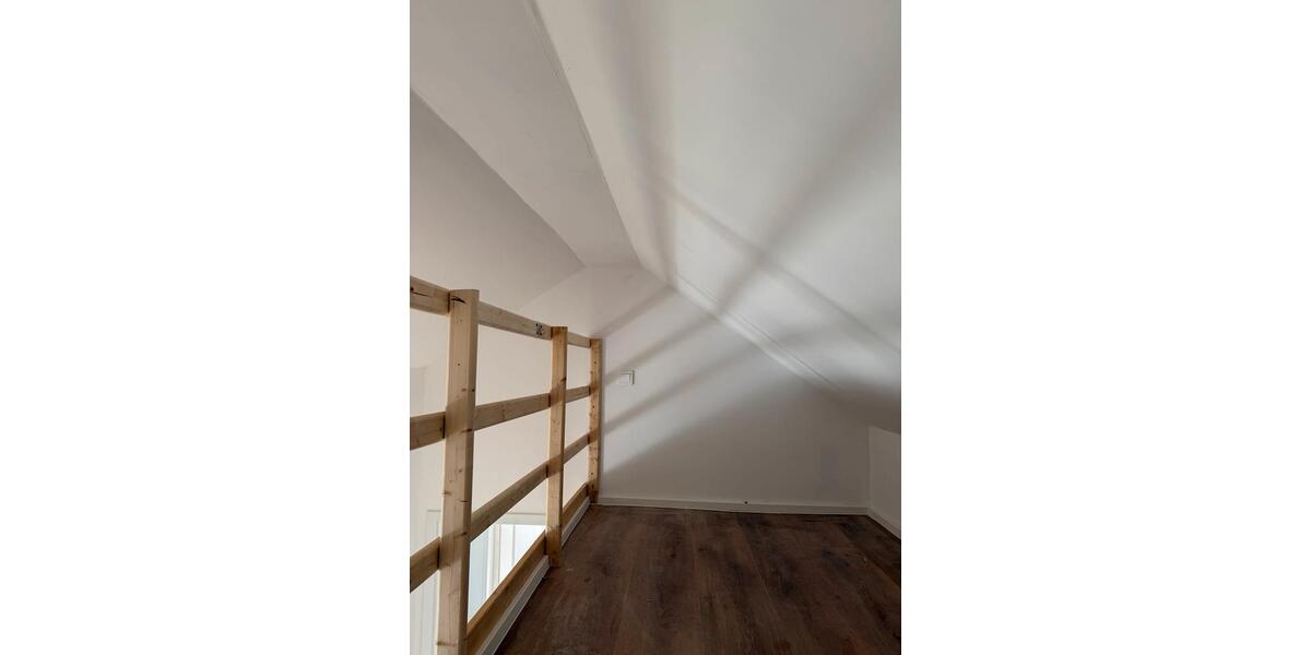 Etagenwohnung Engelskirchen - 4 Zimmer, 60 m&sup2;, 850&euro; | Angebot:25484219