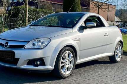 Opel Tigra 72.000 km 4.890 &euro; Eitorf 53783