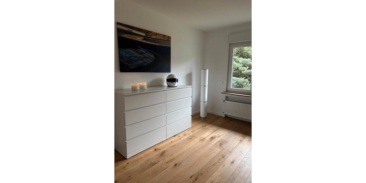 Einfamilienhaus Wiehl - 4 Zimmer, 200 m&sup2;, 795.000&euro; | Angebot:27165030