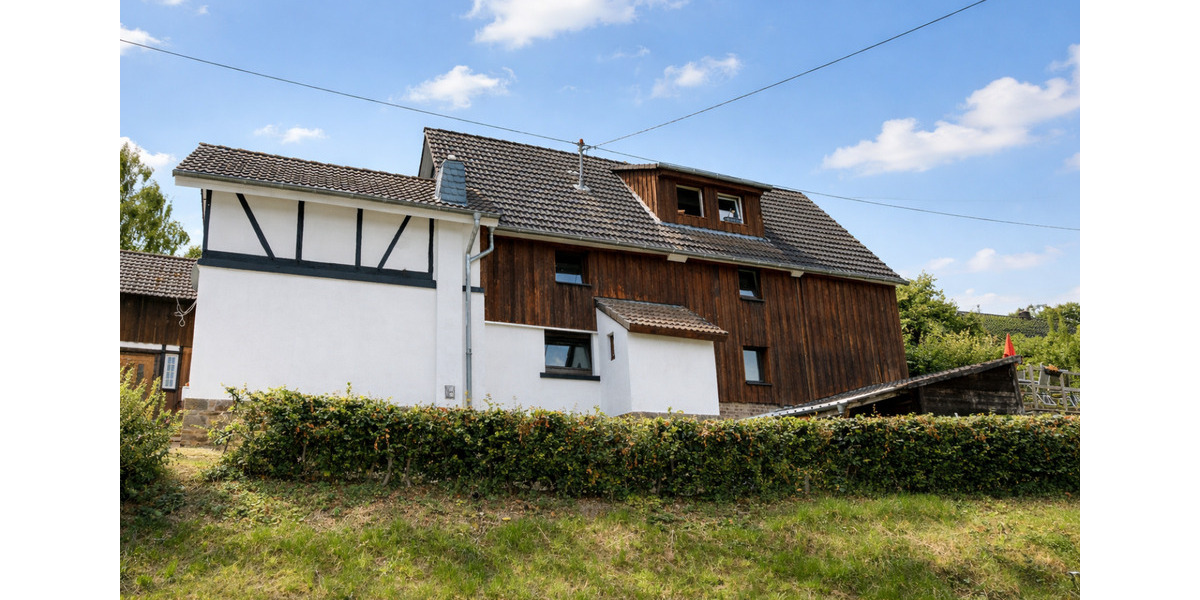 Mehrfamilienhaus, Wohnhaus Waldbröl - 145.000&euro; | Angebot:25932240