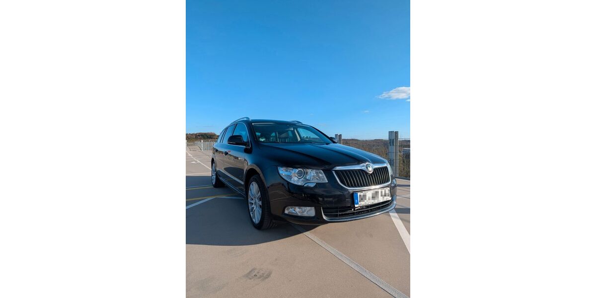 Skoda Superb 269.000 km 5.799 &euro; Wenden 57482