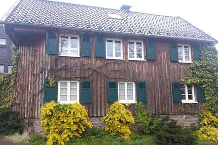 Haus Wiehl - 4 Zimmer, 90 m&sup2;, 269.000&euro; | Angebot:26582382