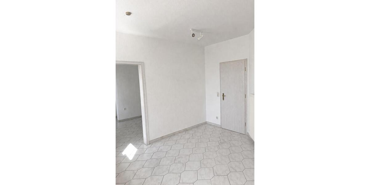 Erdgeschoßwohnung Wissen - 1 Zimmer, 97 m&sup2;, 700&euro; | Angebot:25994776