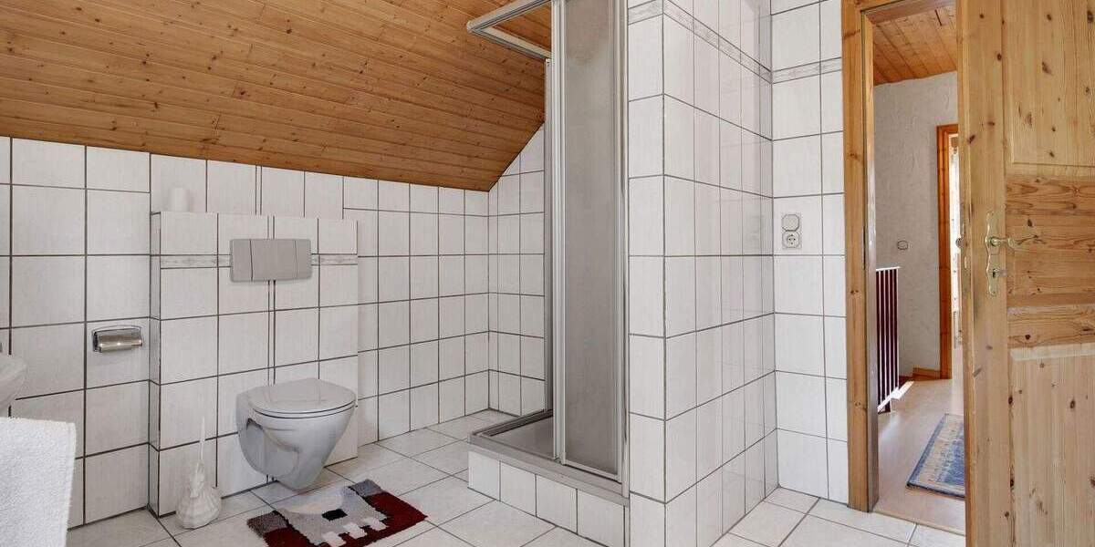 Einfamilienhaus Gummersbach Bredenbruch - 4 Zimmer, 150 m&sup2;, 440.000&euro; | Angebot:25694656