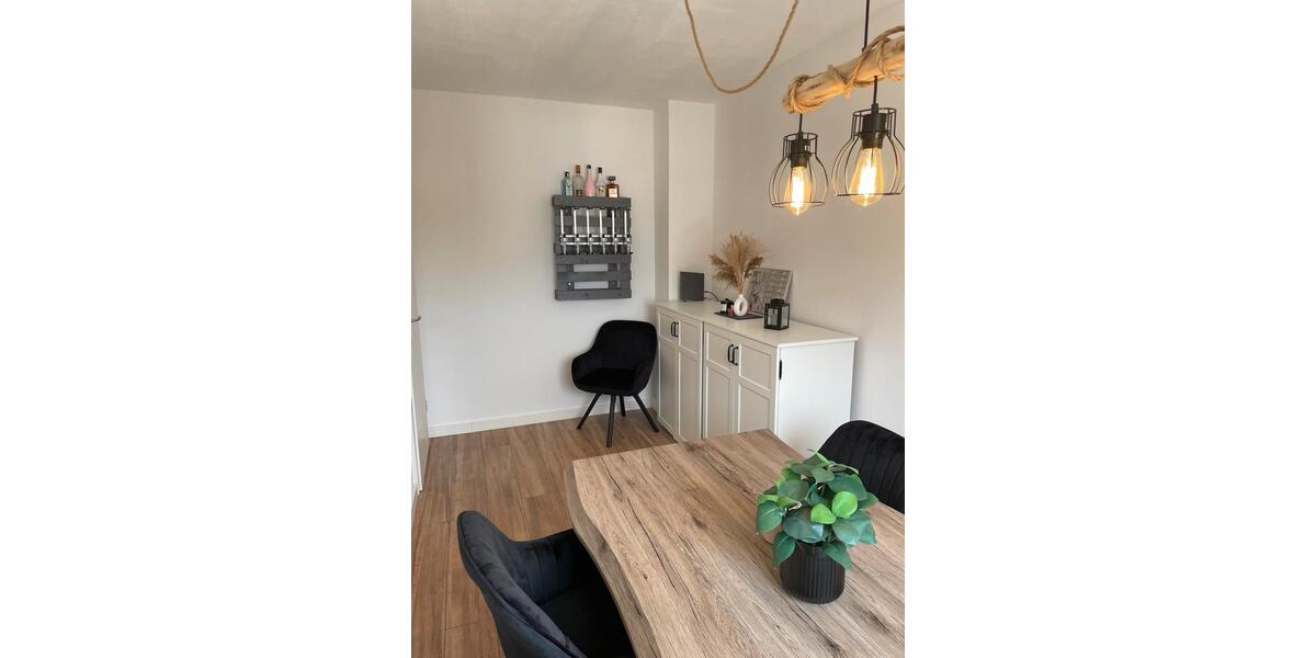 Etagenwohnung Wermelskirchen - 3 Zimmer, 60 m&sup2;, 725&euro; | Angebot:27580959