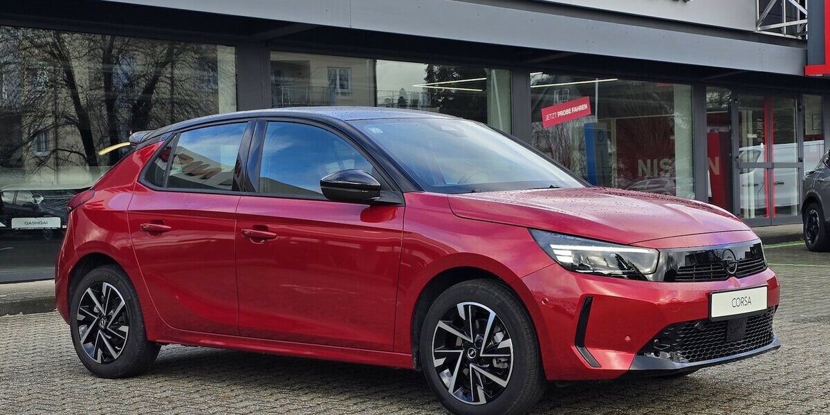 Opel Corsa GS Automatik|Winterpaket|ACC|Kamera 18.891 km 18.550 &euro; Wermelskirchen 42929