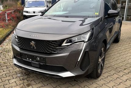 Peugeot 5008 47.500 km 29.890 &euro; Gummersbach 51645