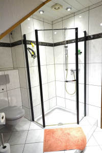 Kürten, großzügiges Haus, Doppelgarage, viel Raum, PV-Anlage, Wallbox, Ruhiglage - Einfamilienhaus Kürten | Angebot:27524814
