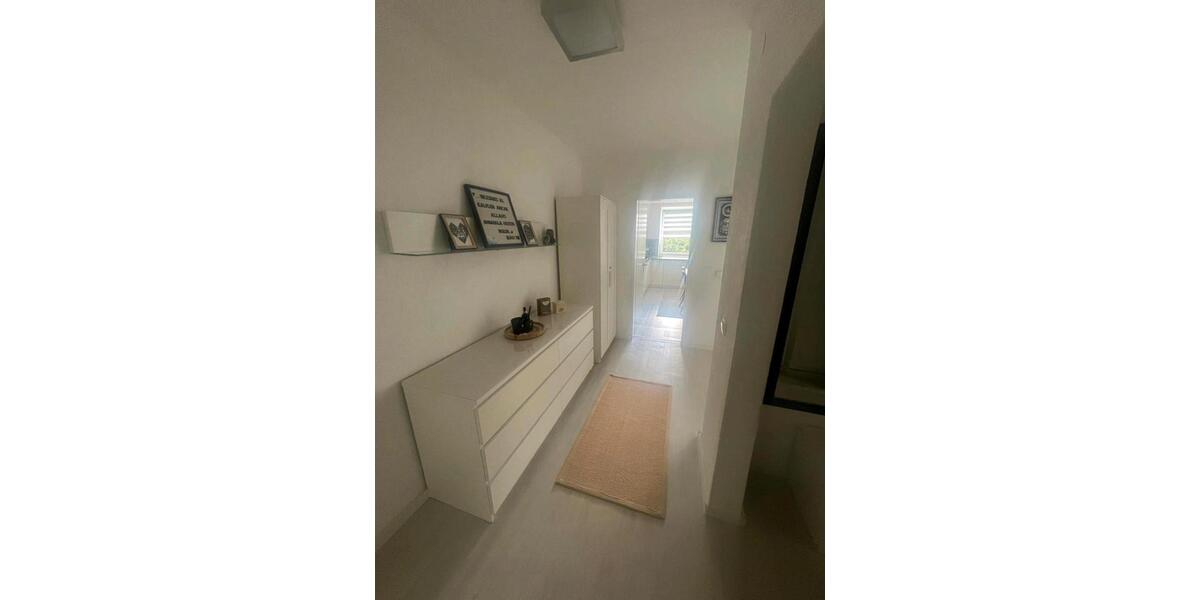 Etagenwohnung Meinerzhagen - 4 Zimmer, 94 m&sup2;, 159.900&euro; | Angebot:27450780