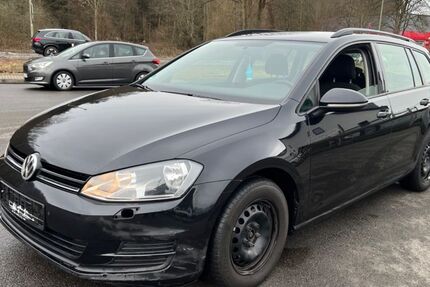 VW Golf 302.000 km 3.690 &euro; Overath bei Köln 51491