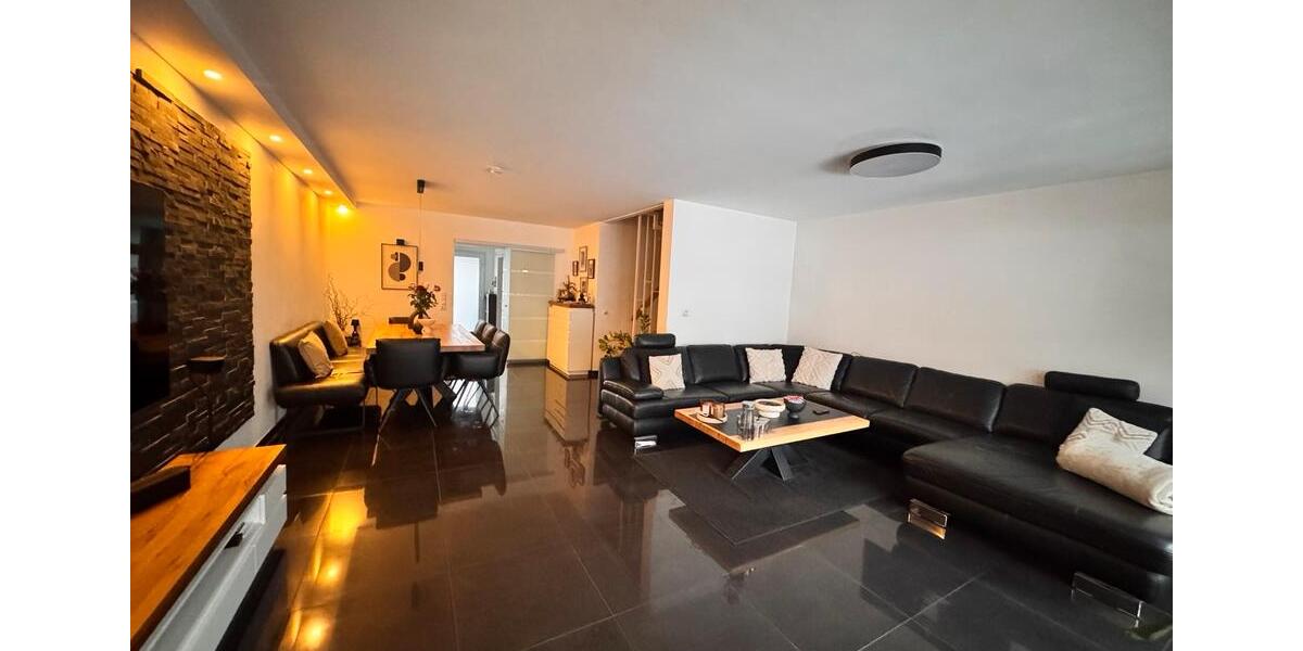 Reihenhaus Lüdenscheid Staberg - 5 Zimmer, 130 m&sup2;, 399.000&euro; | Angebot:26864698