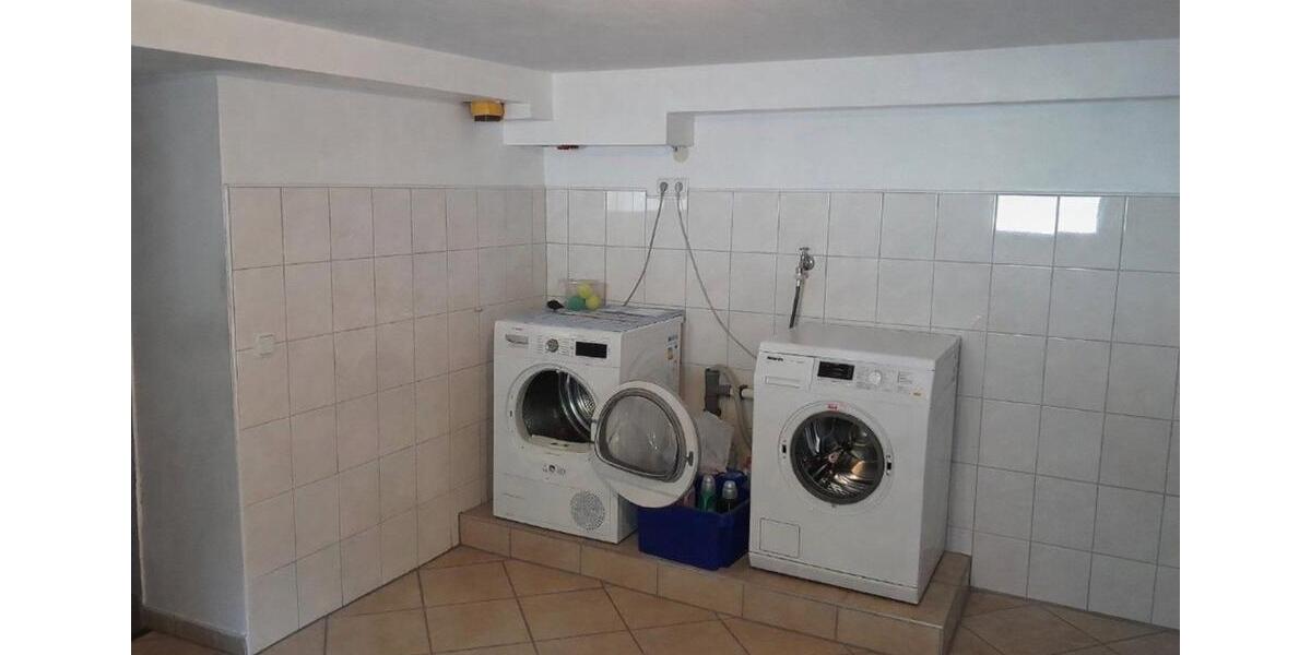 Einfamilienhaus Waldbröl - 10 Zimmer, 200 m&sup2;, 499.000&euro; | Angebot:26399155