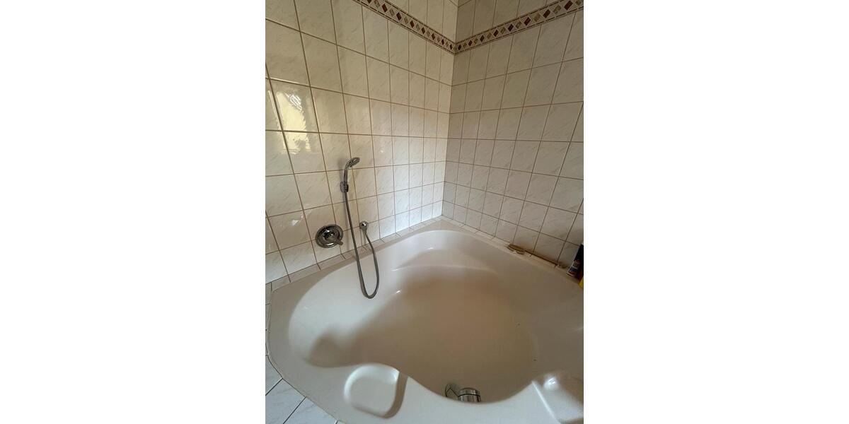 Etagenwohnung Attendorn - 3 Zimmer, 90 m&sup2;, 800&euro; | Angebot:25840810