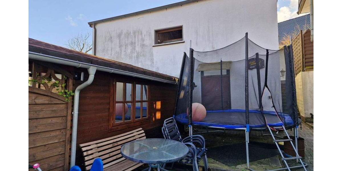 Mehrfamilienhaus, Wohnhaus Wiehl / Bielstein Bielstein - 9 Zimmer, 231 m&sup2;, 383.000&euro; | Angebot:25742525