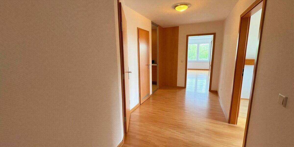 Etagenwohnung Lüdenscheid Brügge - 3 Zimmer, 88 m&sup2;, 279.000&euro; | Angebot:26686370