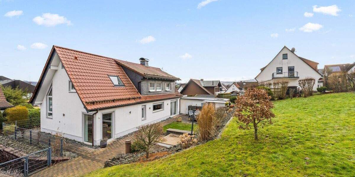 Einfamilienhaus Attendorn - 4 Zimmer, 146 m&sup2;, 499.500&euro; | Angebot:25679912
