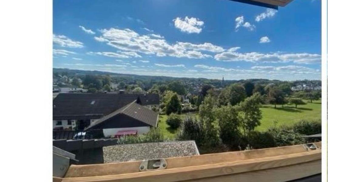 Einfamilienhaus Reichshof - 8 Zimmer, 213 m&sup2;, 459.000&euro; | Angebot:26956239