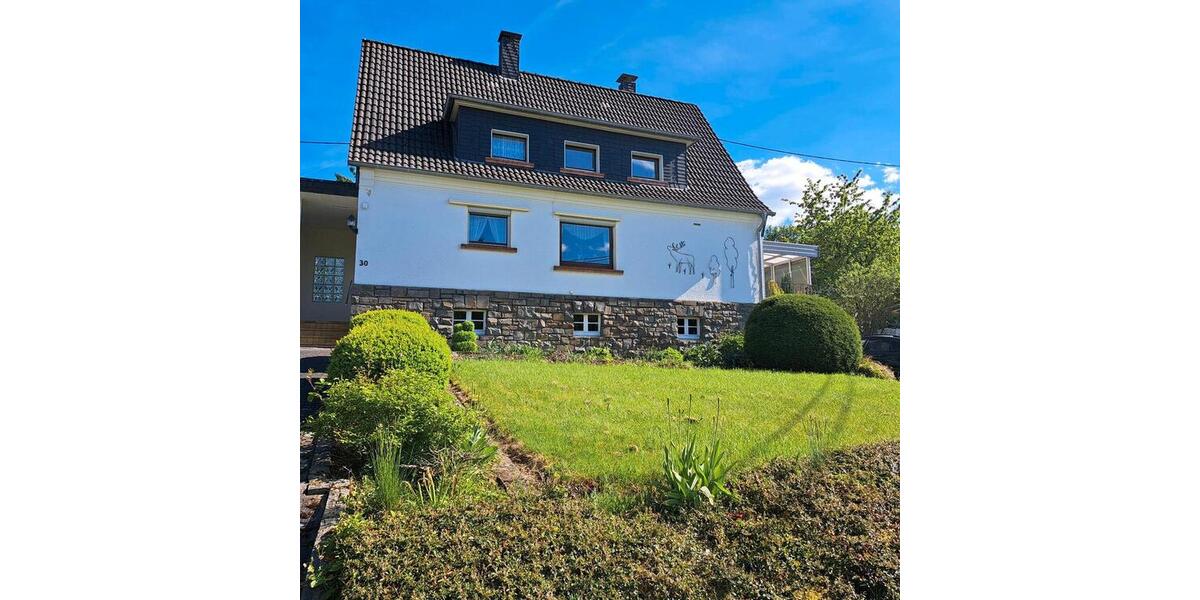 Einfamilienhaus Nümbrecht - 5 Zimmer, 130 m&sup2;, 300.000&euro; | Angebot:24628769
