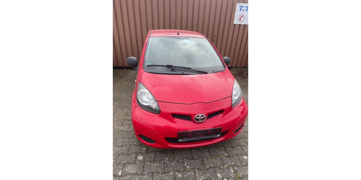 Toyota Aygo (X) 150.000 km 599 &euro; Overath 51491