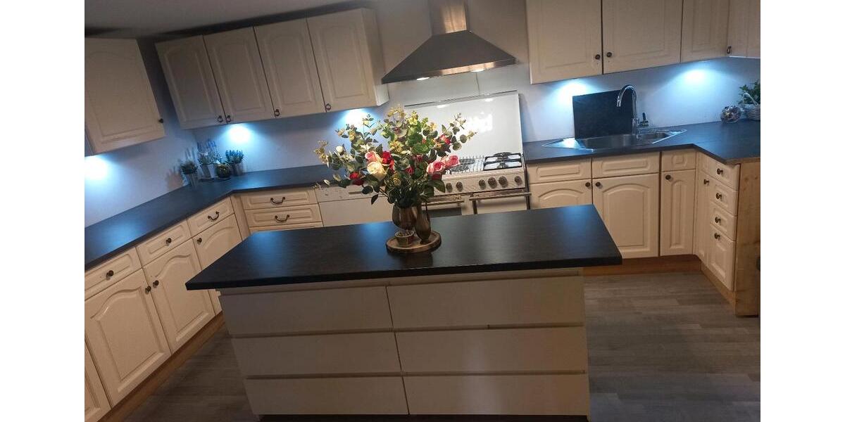 Reihenhaus Wiehl - 6 Zimmer, 150 m&sup2;, 140.000&euro; | Angebot:26889272