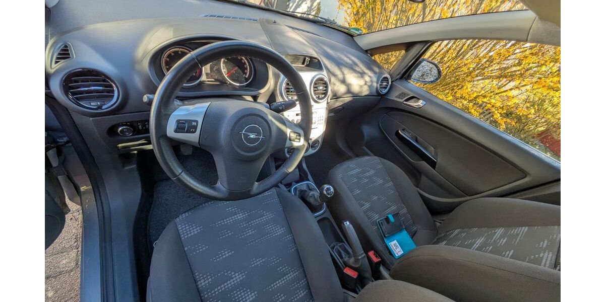 Opel Corsa 56.000 km 4.600 &euro; Wermelskirchen 42929