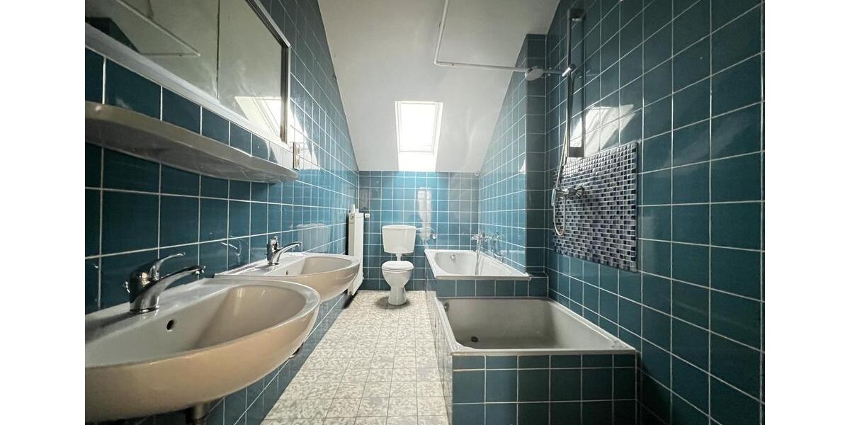 Dachgeschoßwohnung Lüdenscheid Othlinghausen - 4 Zimmer, 100 m&sup2;, 690&euro; | Angebot:24791701