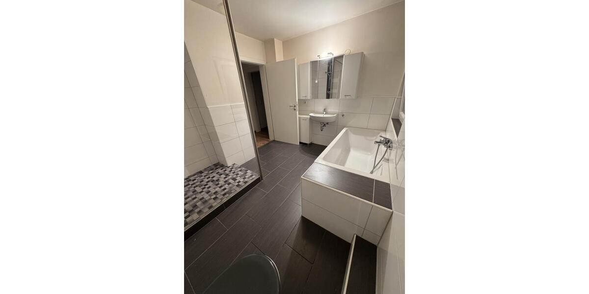 Etagenwohnung Radevormwald - 2 Zimmer, 52 m&sup2;, 480&euro; | Angebot:27586580