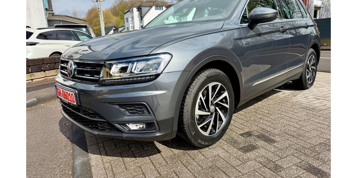 VW Tiguan 102.000 km 17.499 &euro; Engelskirchen 51766