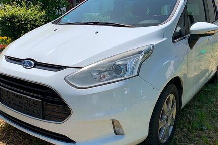 Ford B-Max 293.000 km 2.995 &euro; Bergneustadt 51702
