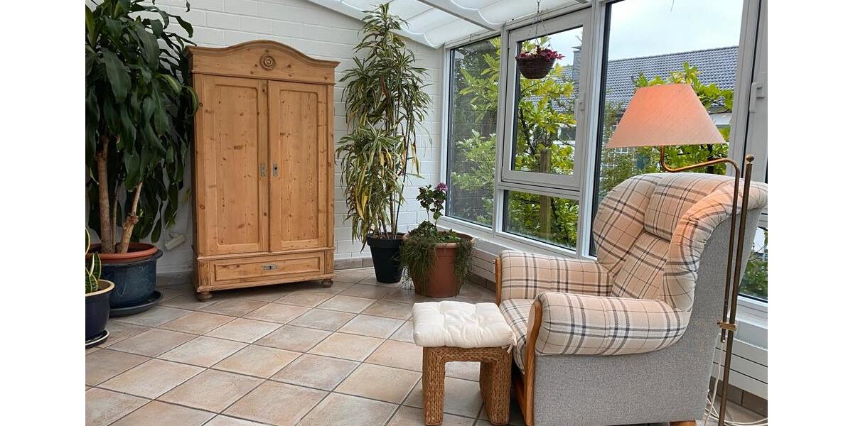 Etagenwohnung Gummersbach Hepel - 3 Zimmer, 140 m&sup2;, 1.180&euro; | Angebot:25719971