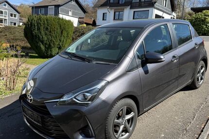 Toyota Yaris 35.200 km 9.750 &euro; Wipperfürth 51688