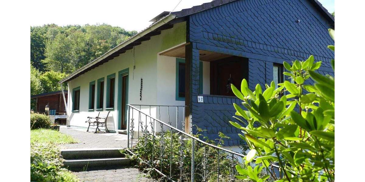 Einfamilienhaus Freudenberg Niederndorf - 6 Zimmer, 168 m&sup2;, 354.000&euro; | Angebot:25800103