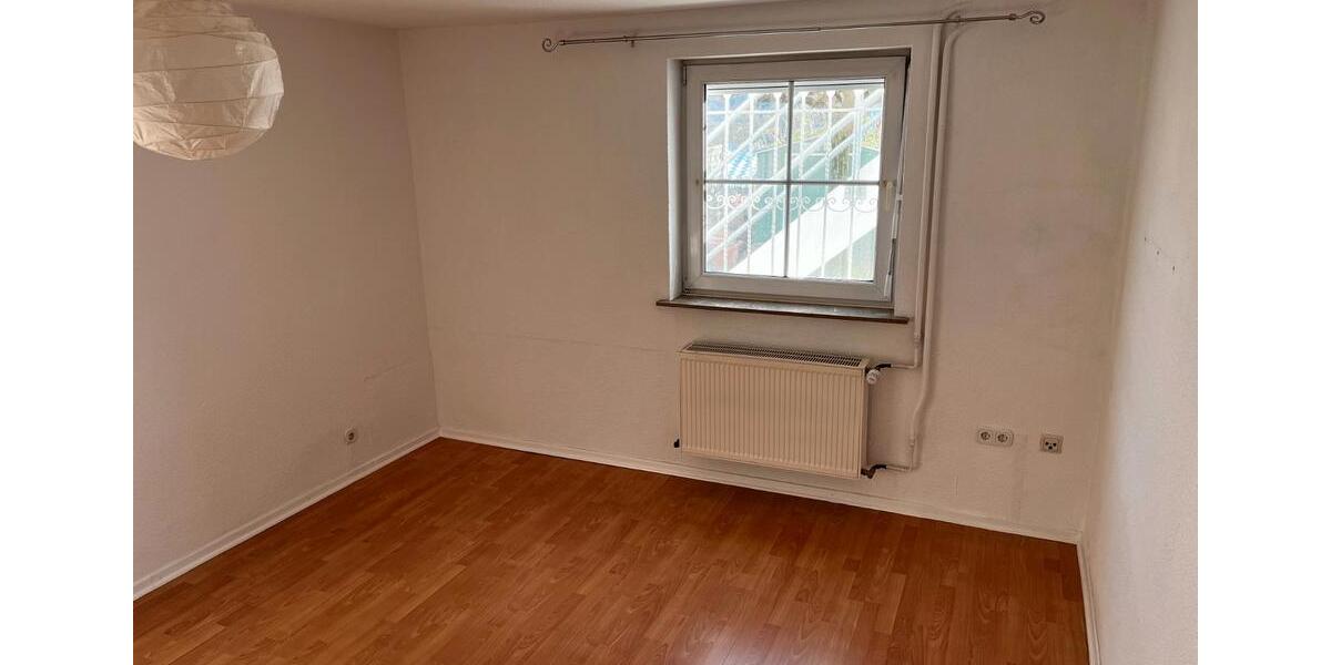 Erdgeschoßwohnung Bergneustadt - 2 Zimmer, 45 m&sup2;, 430&euro; | Angebot:25986199