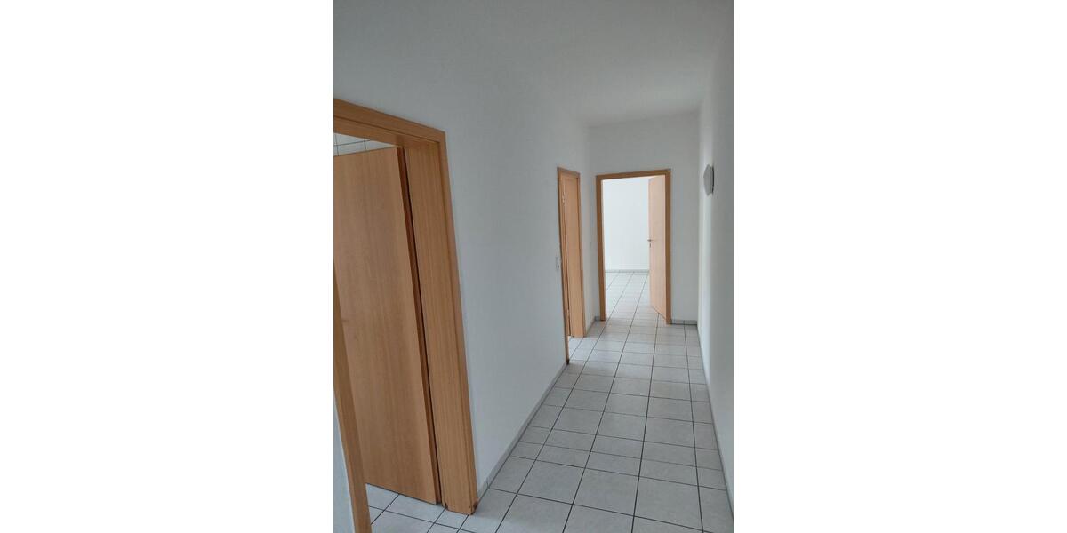 Etagenwohnung Attendorn - 3 Zimmer, 75 m&sup2;, 585&euro; | Angebot:27570337