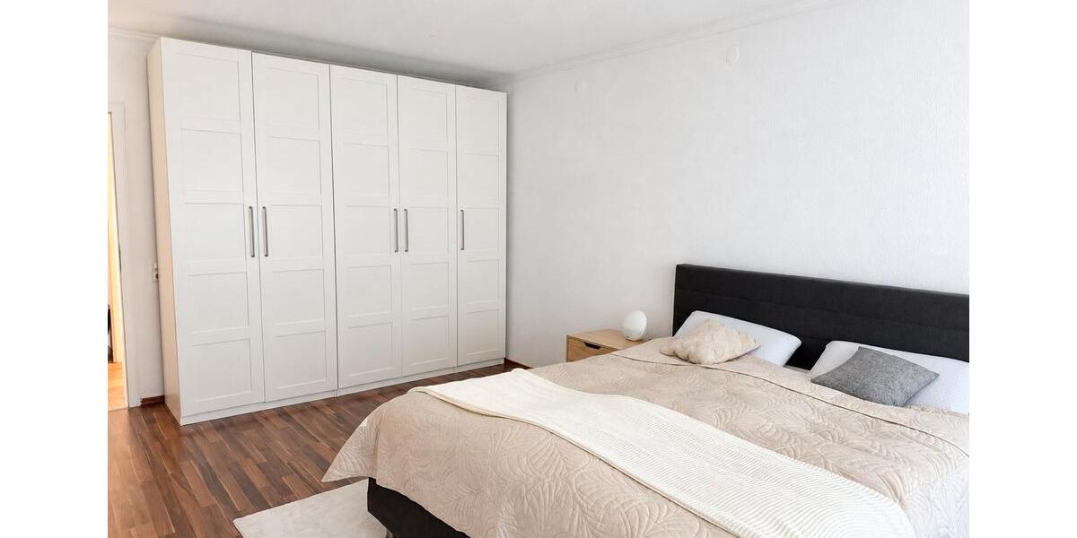 Etagenwohnung Overath - 4.5 Zimmer, 144 m&sup2;, 1.300&euro; | Angebot:27578063