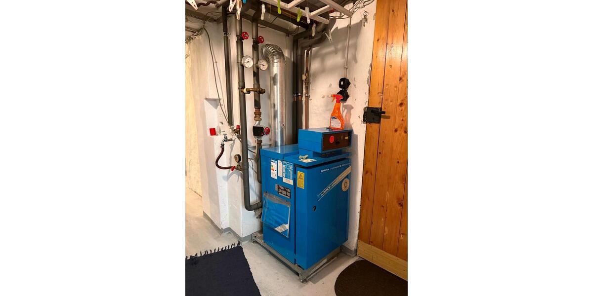 Einfamilienhaus Bergneustadt - 6 Zimmer, 135 m&sup2;, 235.000&euro; | Angebot:26102659