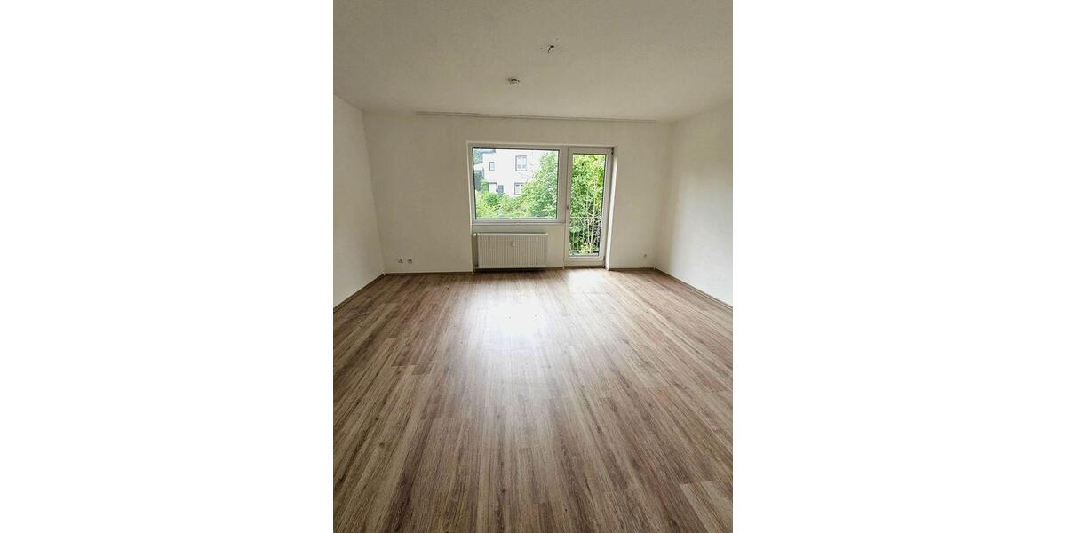Etagenwohnung Lüdenscheid Staberg - 3 Zimmer, 72 m&sup2;, 555&euro; | Angebot:20564752