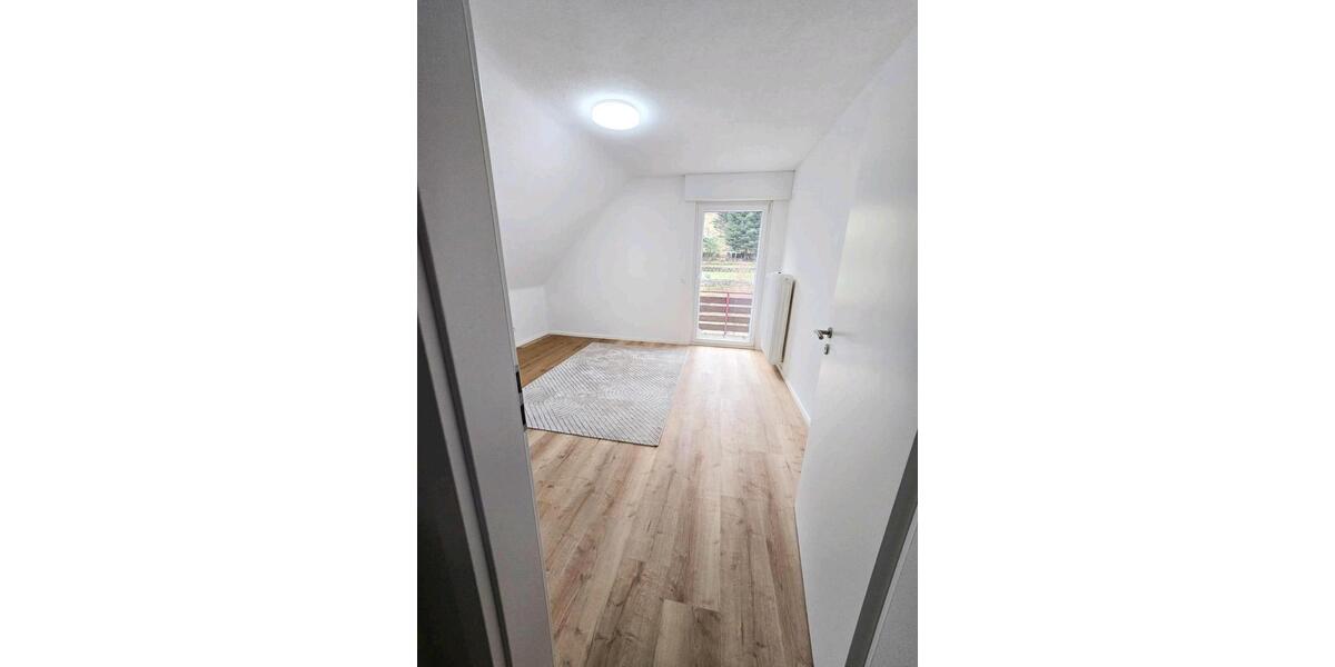 Etagenwohnung Gummersbach - 3 Zimmer, 65 m&sup2;, 750&euro; | Angebot:26647393