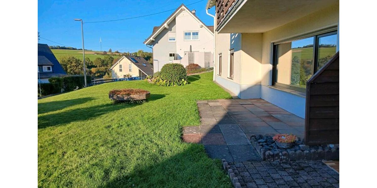 Erdgeschoßwohnung Freudenberg - 2 Zimmer, 64 m&sup2;, 450&euro; | Angebot:27618499