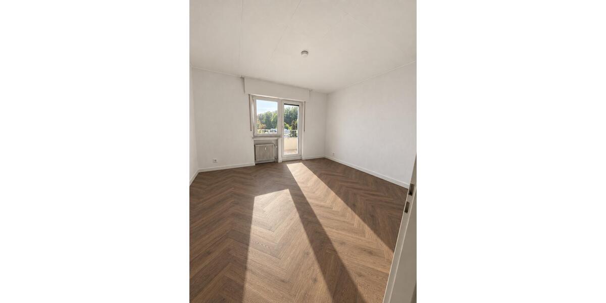 Dachgeschoßwohnung Lüdenscheid Othlinghausen - 2 Zimmer, 76 m&sup2;, 1.250&euro; | Angebot:27586202