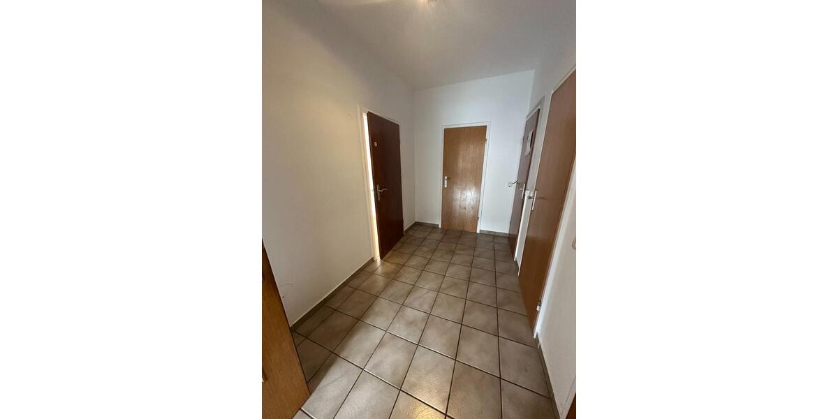 Etagenwohnung Plettenberg - 3 Zimmer, 71 m&sup2;, 550&euro; | Angebot:25085011